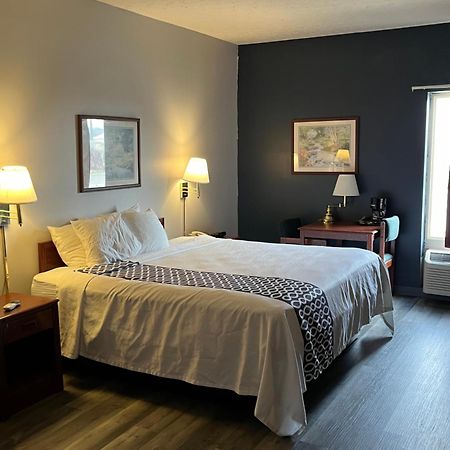 Springfield Inn Екстер'єр фото