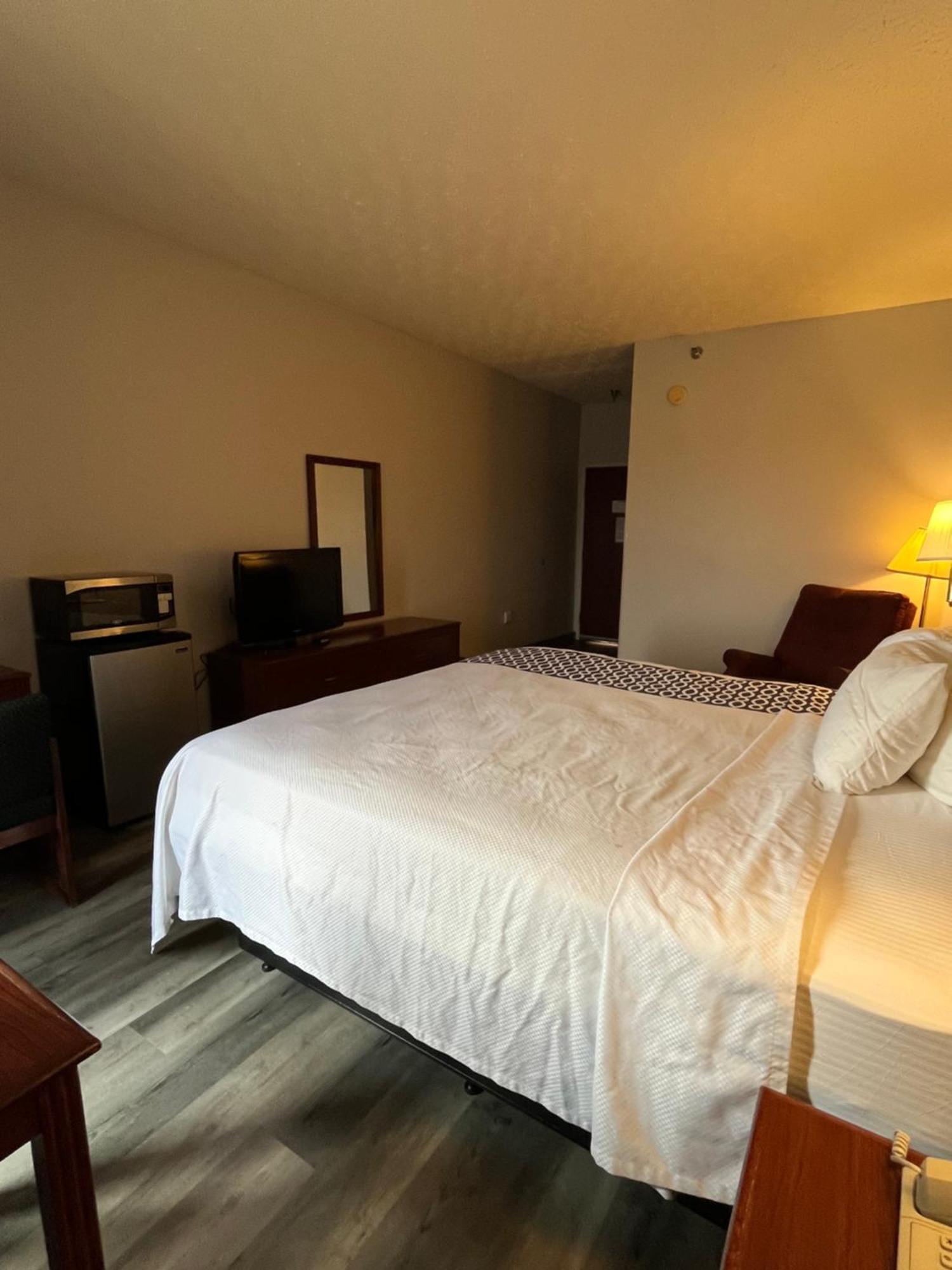 Springfield Inn Екстер'єр фото