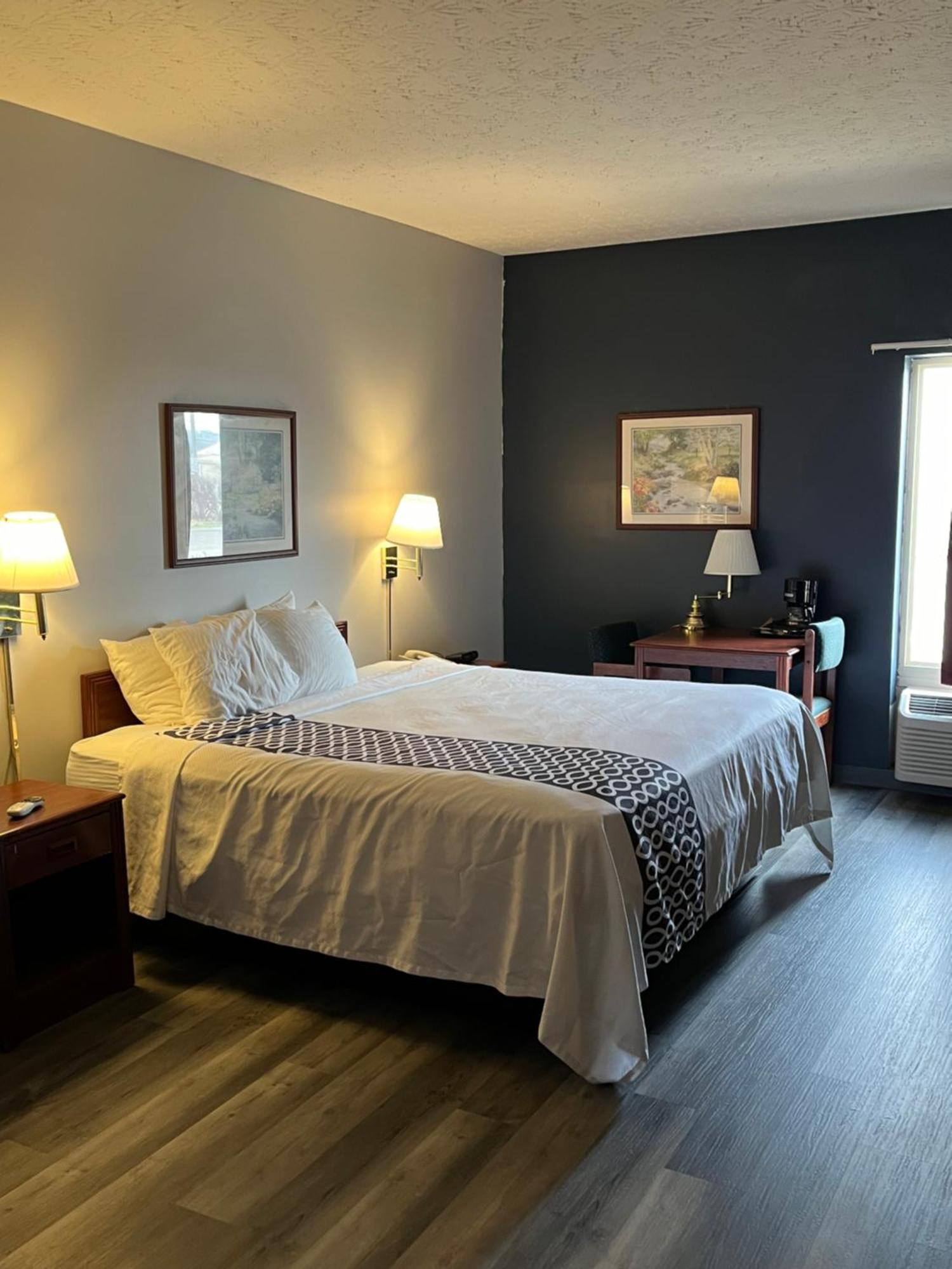 Springfield Inn Екстер'єр фото